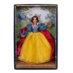 Disney Collector Snow White Collectible Fashion Doll - Image 3