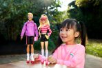 Barbie Fashionistas 2 Doll & 6 Accessories Set, Roller-Skating Theme, 65th Anniversary - Image 6