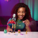 Monster High Jinafire Long Fashion Doll - Image 6