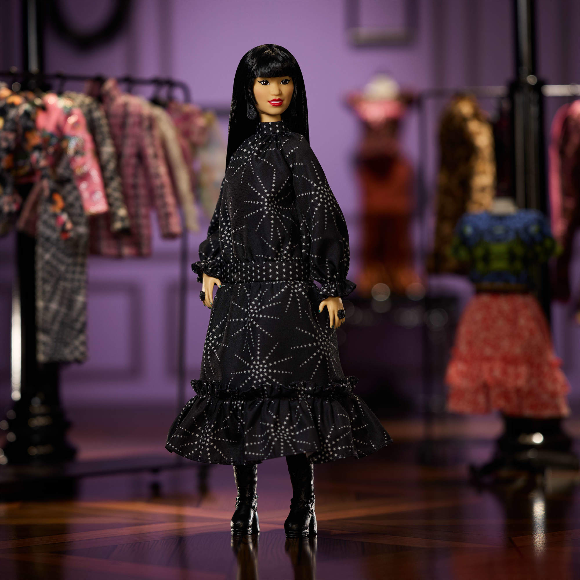 Barbie Inspiring Women Anna Sui Collectible Doll - Image 10