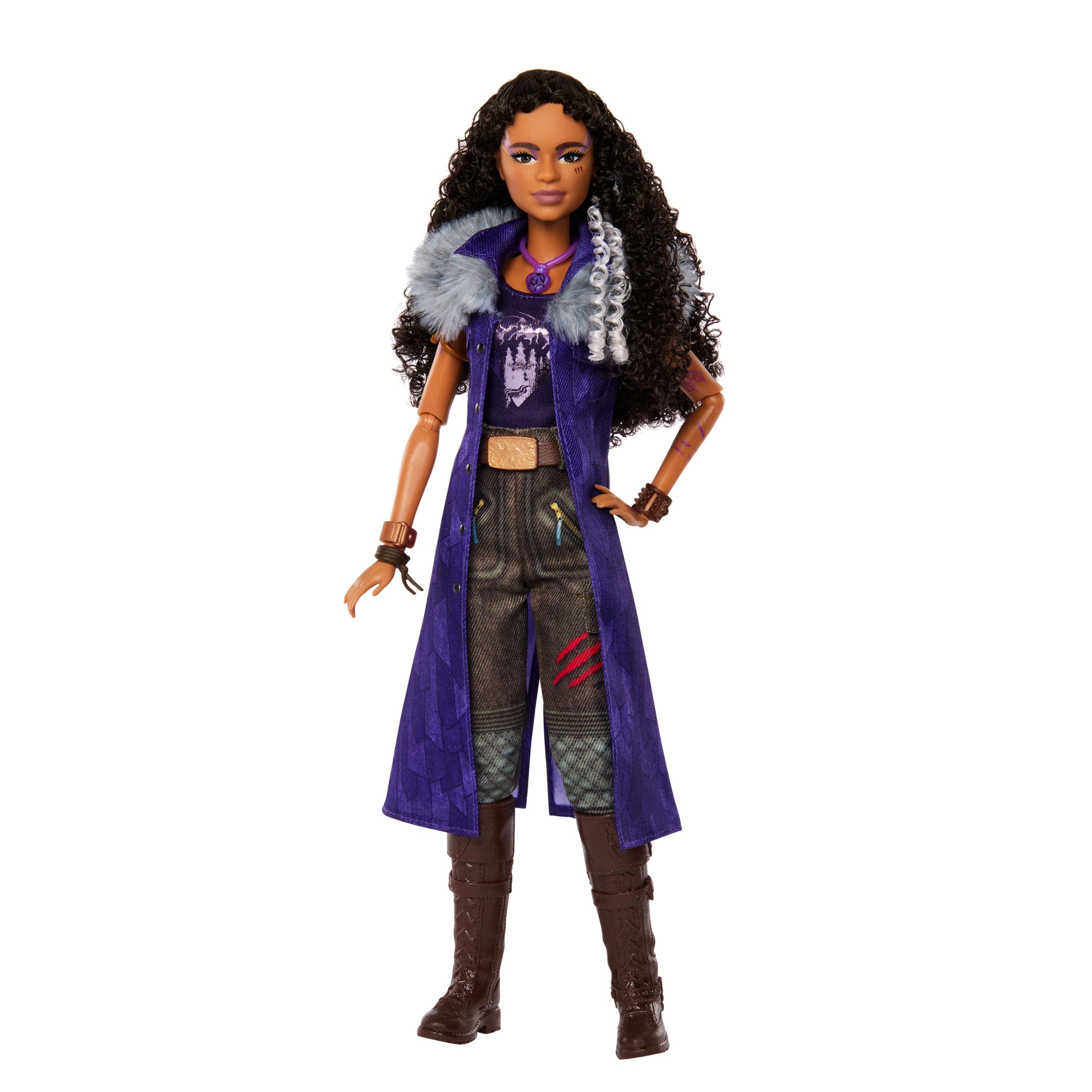 JFG34_C_25_0030-3000x3000-1bba2b8b-f466-4ddc-81b3-ef940924ad30.jpg Disney Zombies 4: Dawn Of The Vampires Willa Lykensen Doll - Image 1