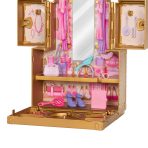 Bundle: Wicked's Glinda Fashion Doll & Glamorous Closet - Image 6