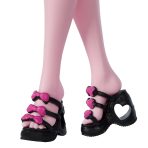 Monster High Self-Scare Secrets Draculaura Doll - Image 5