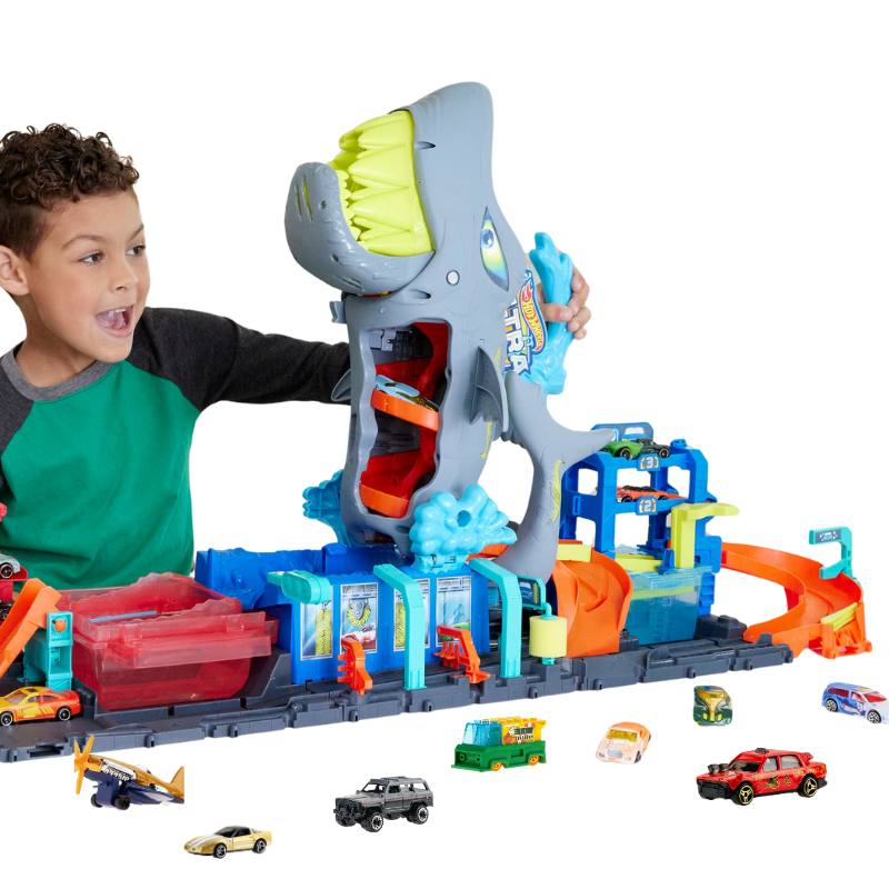 Mattel_-_Bundles_098c9003-8083-4fb5-8c60-f3d76e00fd40.jpg Bundle: Hot Wheels Ultra Shark Car Wash Playset & 10 Basic Assorted Cars - Image 1