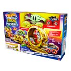 Hot Wheels Monster Trucks Power Smashers Charge & Chase Challenge Track Set - Image 7